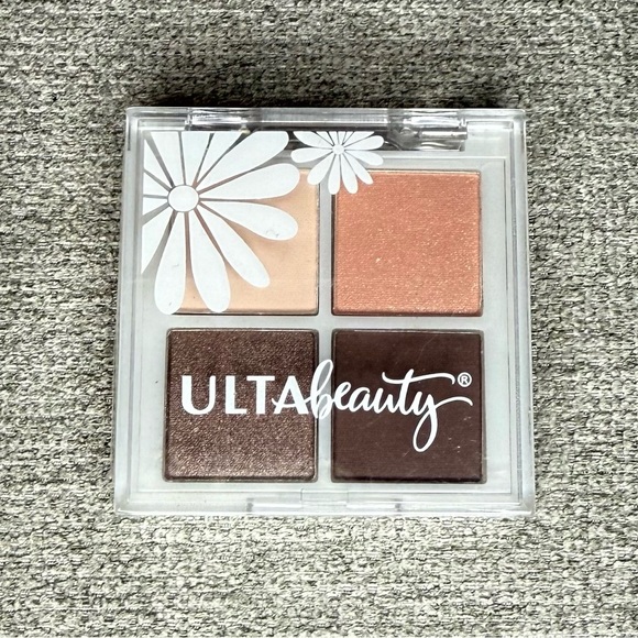 ULTA Beauty Eyeshadow Quad - Peach and Brown - Picture 2 of 3